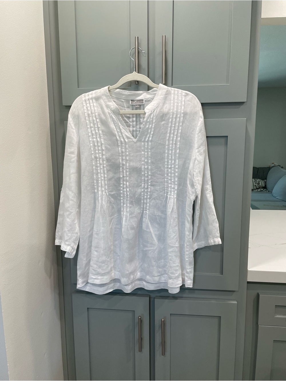 JM Collection White Pintuck V-Neck Linen Tunic